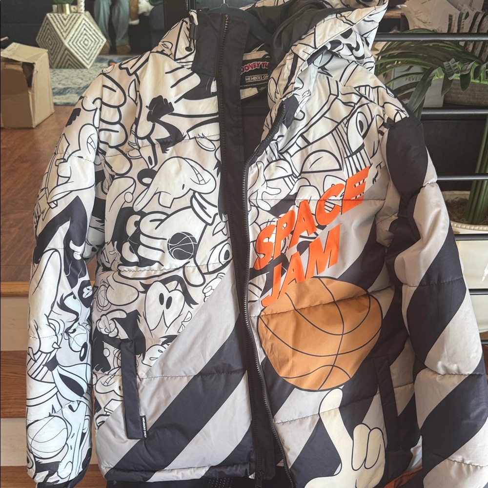 Space Jam Men's Puffer Jacket - Black and White